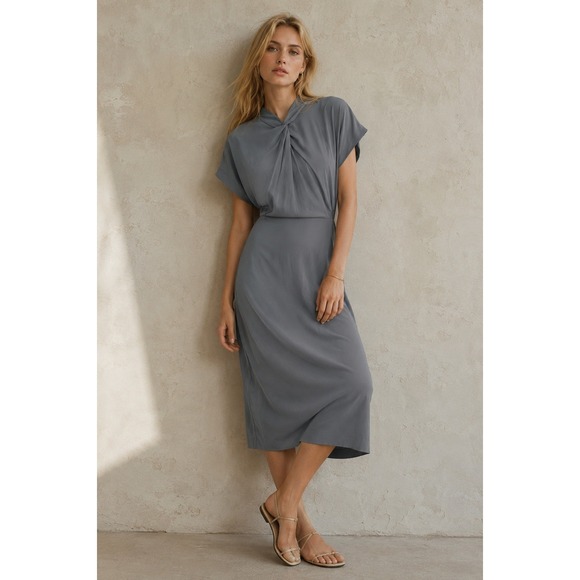 M.M.LaFleur Dresses & Skirts - MM LaFleur 8 Adelaide Dress Gray Minimalist Office Business Travel Sheath Modest
